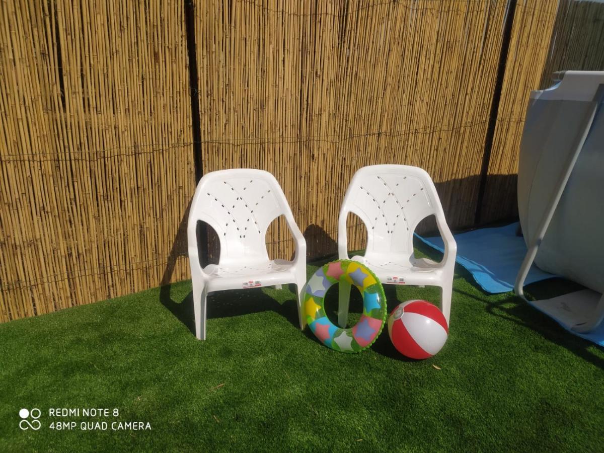 אצל דוד בכפר Apartment Kfar Gidon Exterior foto